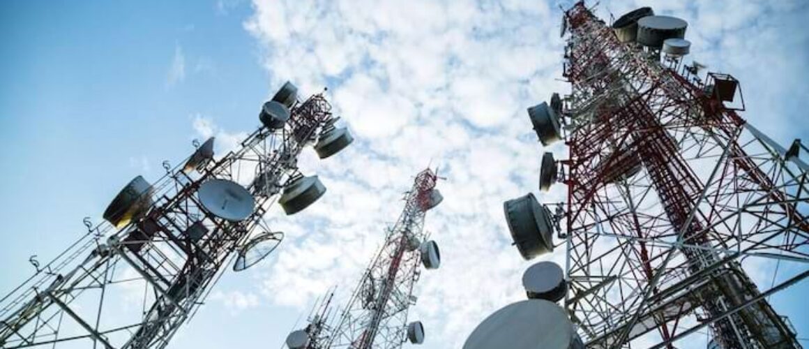 tim-in-difficolta-tra-effetto-vodafone-e-incertezza-sulla-rete