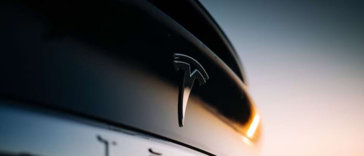 tesla-pronta-al-balzo-grazie-al-supercomputer-dojo-secondo-morgan-stanley