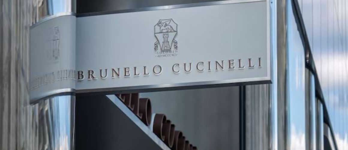 piovono-vendite-su-brunello-cucinelli-dopo-i-conti-del-2023