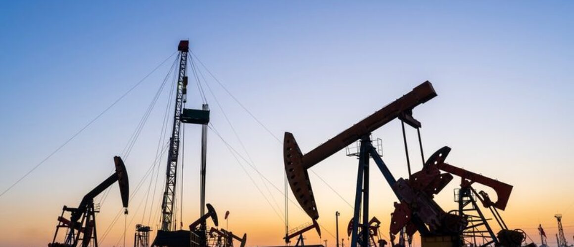 il-petrolio-non-ferma-la-sua-corsa,-biden-minaccia-la-produzione-iraniana