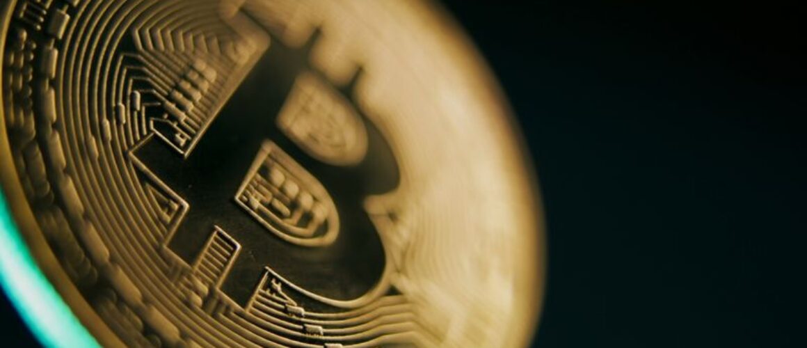 prosegue-la-corsa-del-bitcoin-dopo-rinvio-dei-rimborsi-di-mt.-gox