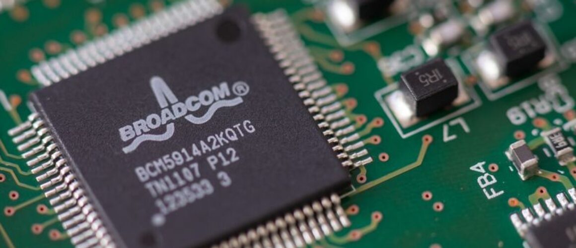 broadcom-migliora-le-sue-previsioni-sulla-spinta-dell’ai
