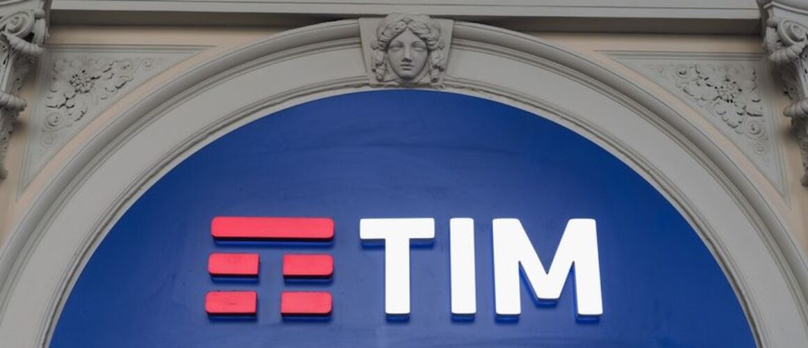 tim,-rumor-su-interesse-di-cvc-per-quota-vivendi