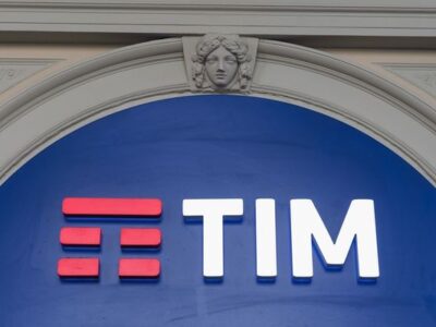 tim,-rumor-su-interesse-di-cvc-per-quota-vivendi